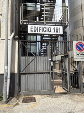 CALATA VITTORIO VENETO INTERNO PORTO - CENTRO DI ASSISTENZA DOGANALE CAMPANIA UNO s.r.l.